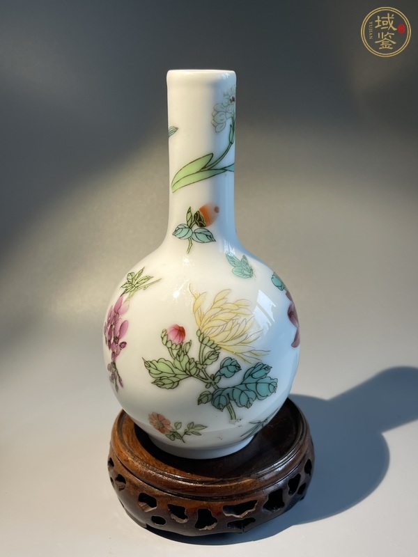 古玩陶瓷粉彩四時錦繡天球瓶真品鑒賞圖