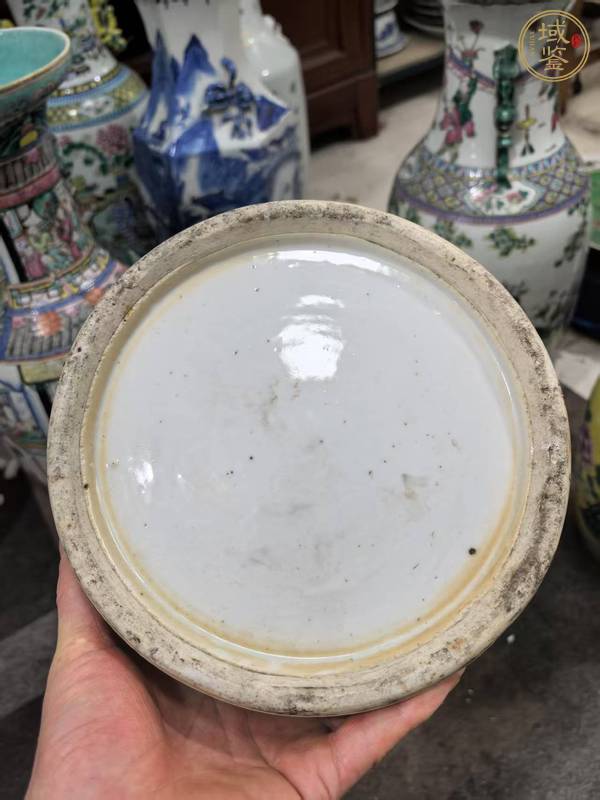 古玩陶瓷粉彩人物故事雙耳瓶真品鑒賞圖