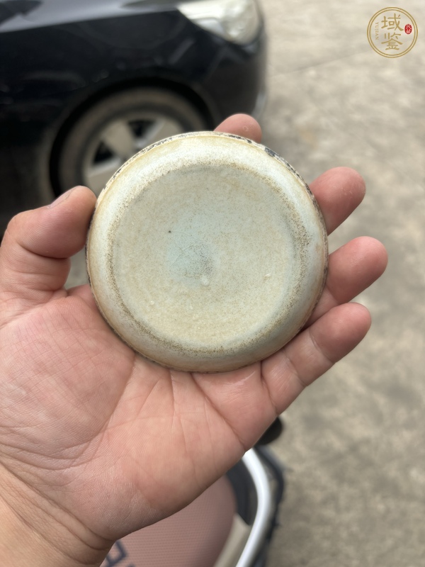 古玩陶瓷青白瓷粉盒蓋真品鑒賞圖
