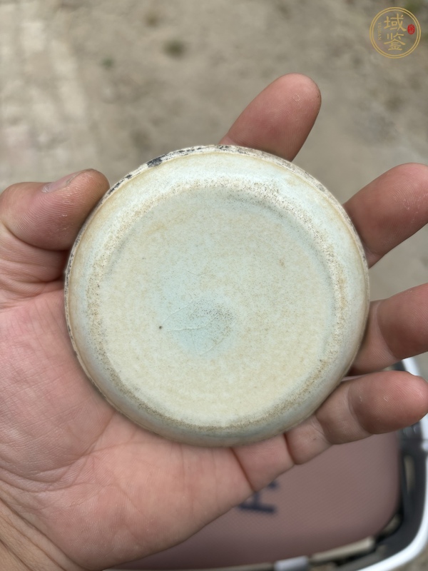 古玩陶瓷青白瓷粉盒蓋真品鑒賞圖
