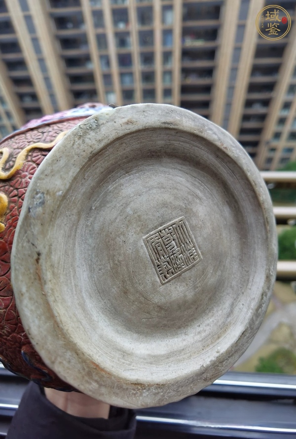 古玩陶瓷粉彩堆塑龍紋葫蘆瓶真品鑒賞圖