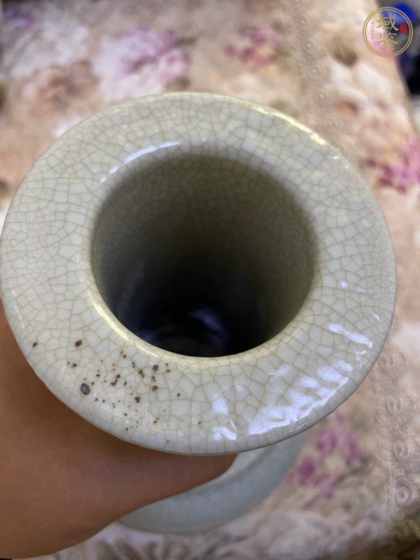 古玩陶瓷哥釉瓶真品鑒賞圖