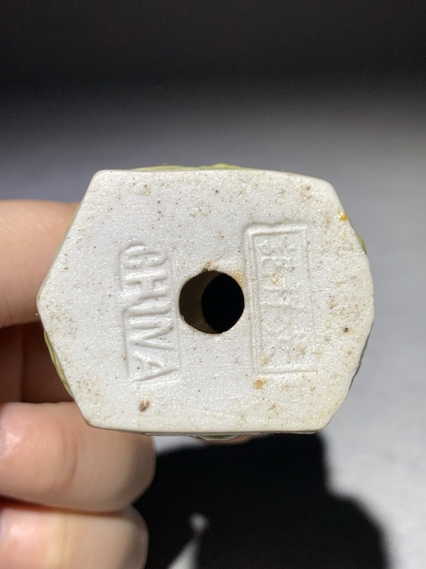 古玩陶瓷（民國黃祥記款）素三彩人物造像拍賣，當前價格3888元