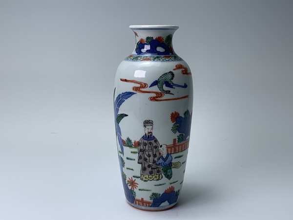 古玩嚴(yán)選清晚期·青花五彩攜琴訪友紋瓶拍賣，當(dāng)前價(jià)格400元