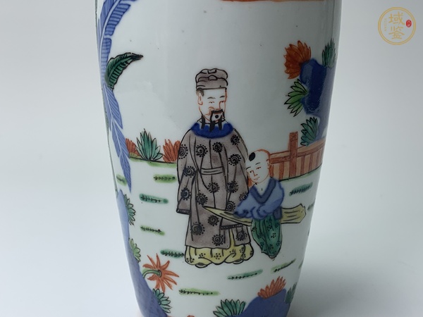 古玩陶瓷清晚期·青花五彩攜琴訪友紋瓶真品鑒賞圖