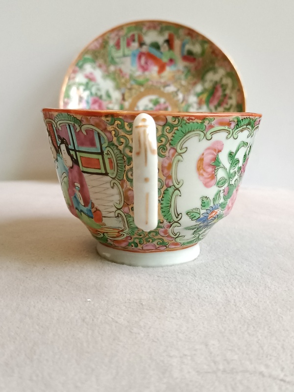 古玩陶瓷廣彩描金人物花卉紋杯碟拍賣，當(dāng)前價格850元