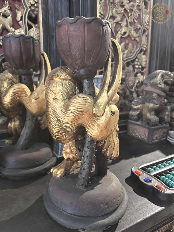 古玩蓮花燭臺真品鑒賞圖