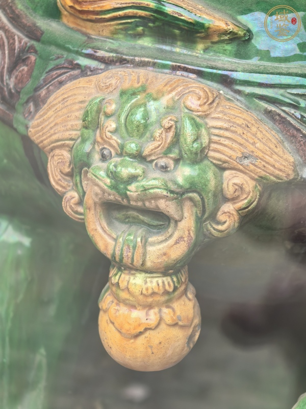 古玩陶瓷琉璃釉獅子造像真品鑒賞圖