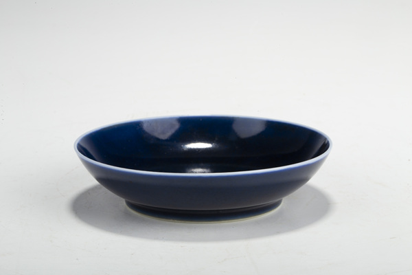 古玩陶瓷清光緒·霽藍(lán)釉小盤(官)拍賣,當(dāng)前價(jià)格8842元