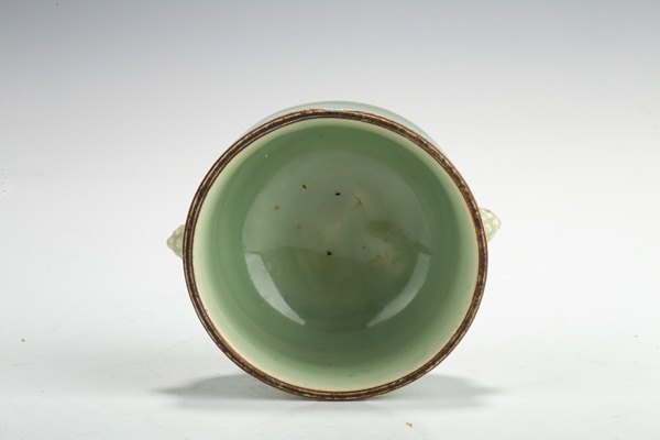 古玩陶瓷清中·豆青釉獸耳爐拍賣,當前價格1764元
