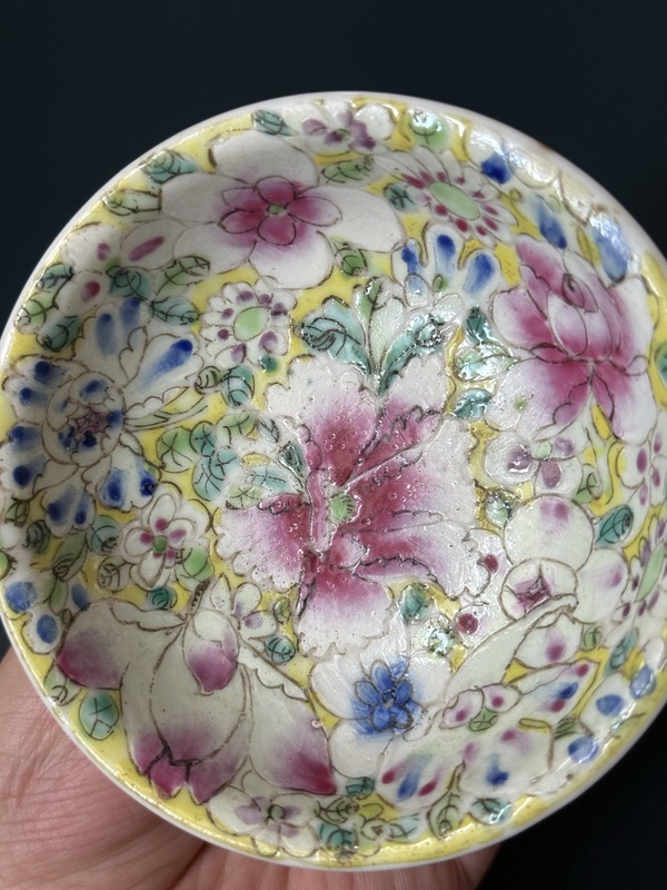 古玩陶瓷晚清民國·百花不落地粉彩高足盤拍賣，當前價格1200元