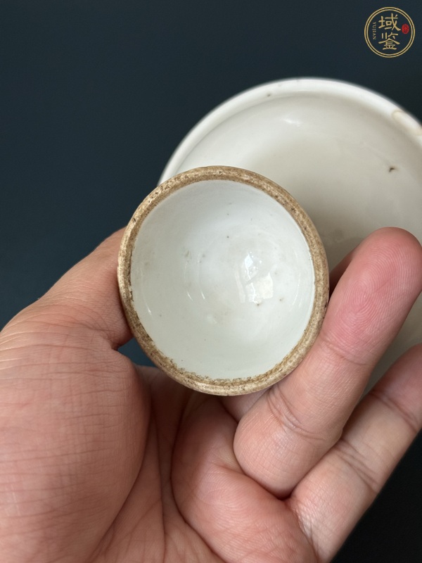 古玩陶瓷百花不落地粉彩高足盤真品鑒賞圖