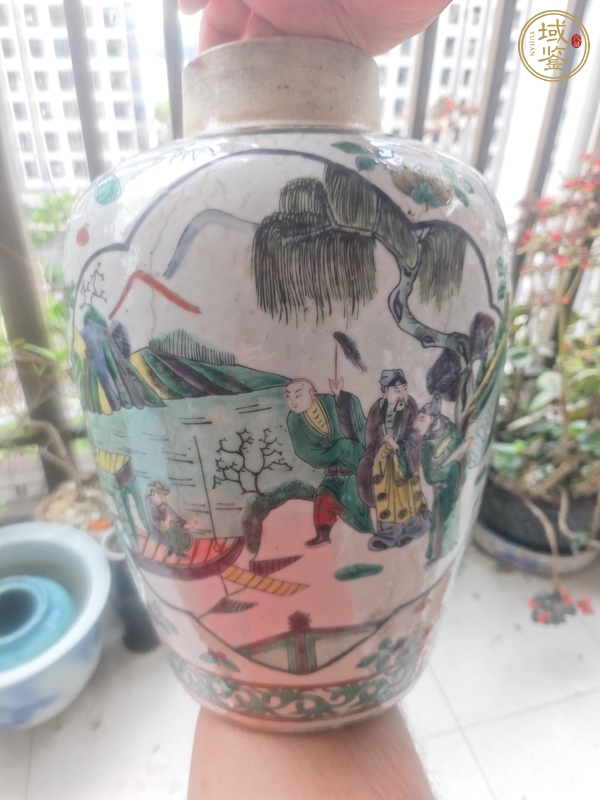 古玩陶瓷晚清哥釉五彩罐真品鑒賞圖