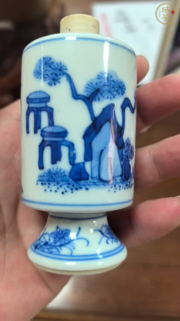 古玩陶瓷青花瓶真品鑒賞圖