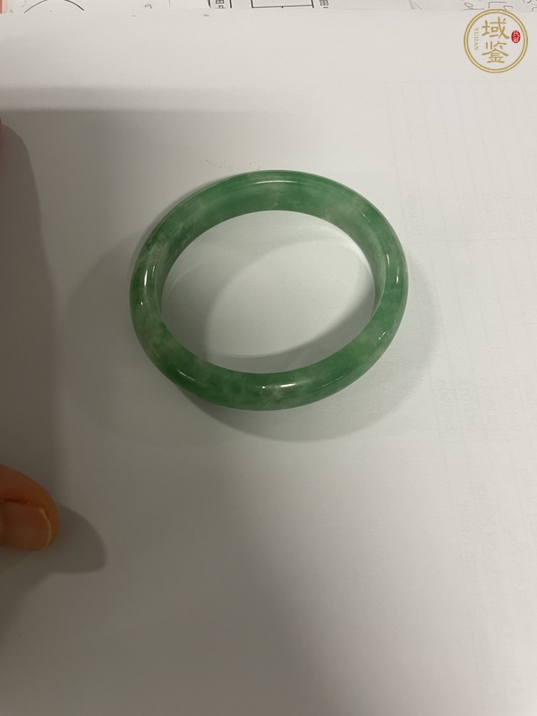古玩天然翡翠A貨手鐲真品鑒賞圖