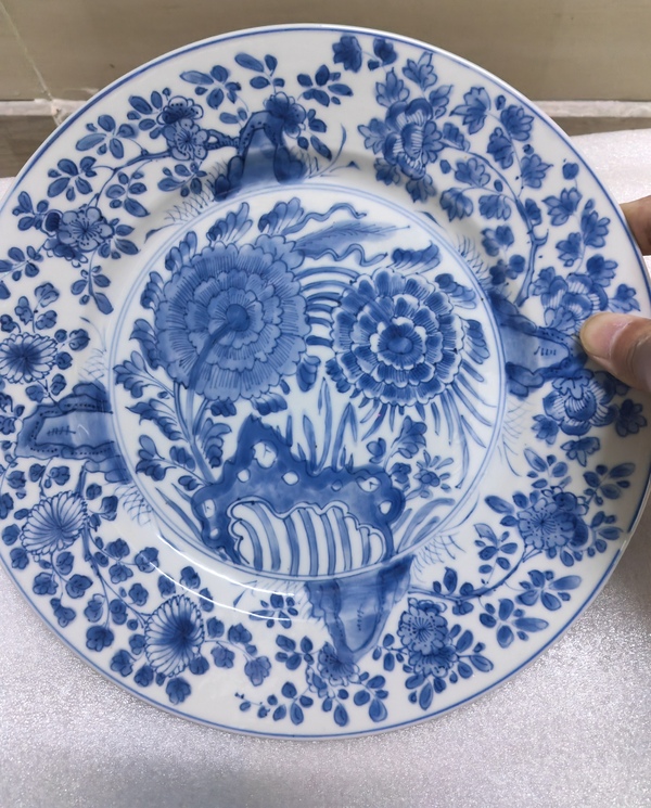 古玩轉(zhuǎn)賣青花花卉紋折沿盤拍賣，當(dāng)前價(jià)格6600元