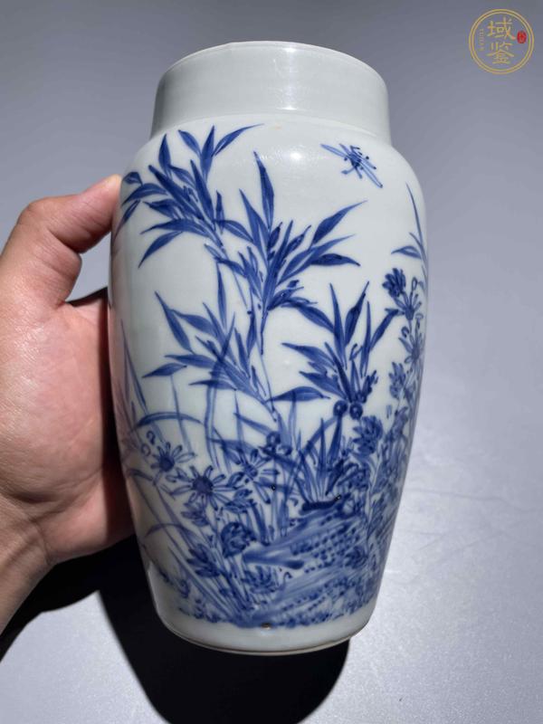 古玩陶瓷青花花卉紋蓮字罐真品鑒賞圖
