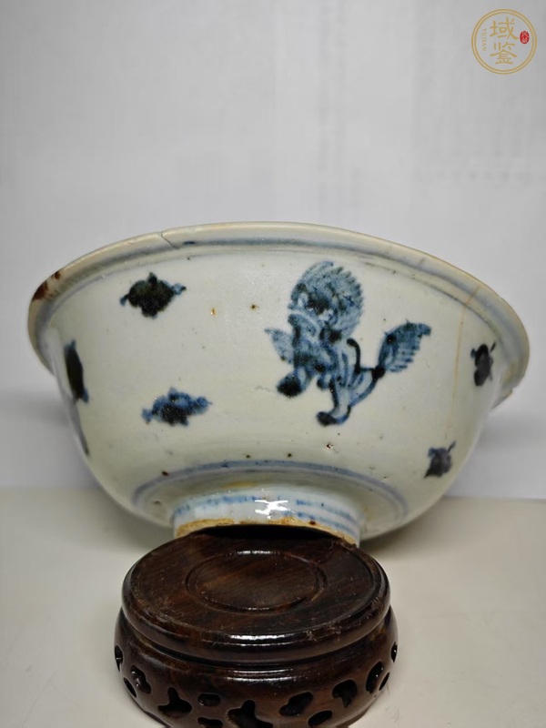 古玩陶瓷青花獅紋碗真品鑒賞圖