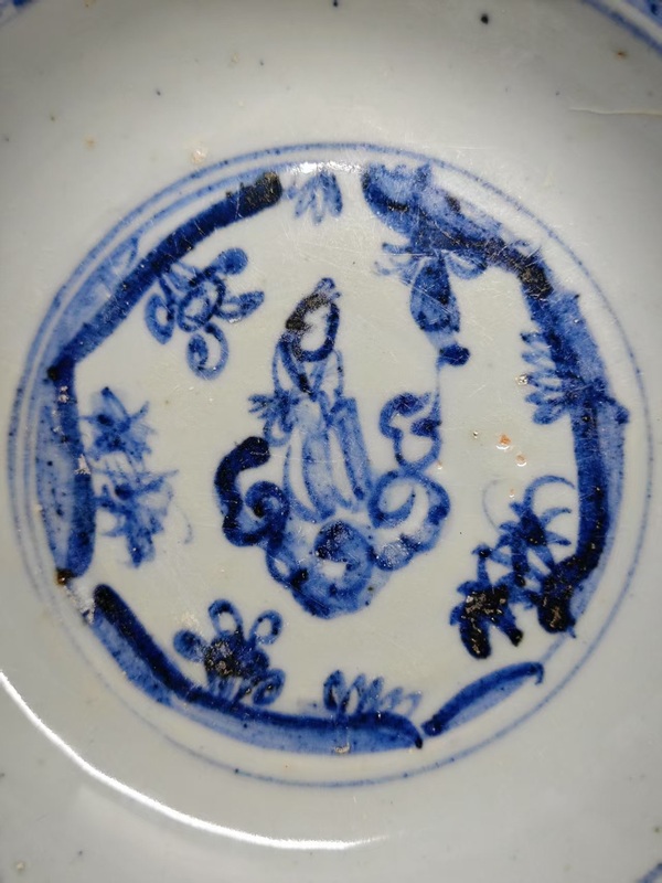 古玩陶瓷明空白期青花人物故事紋盤拍賣，當前價格1234元