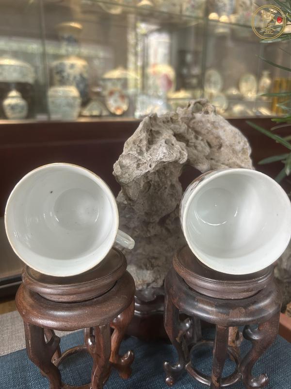 古玩陶瓷粉彩人物杯真品鑒賞圖