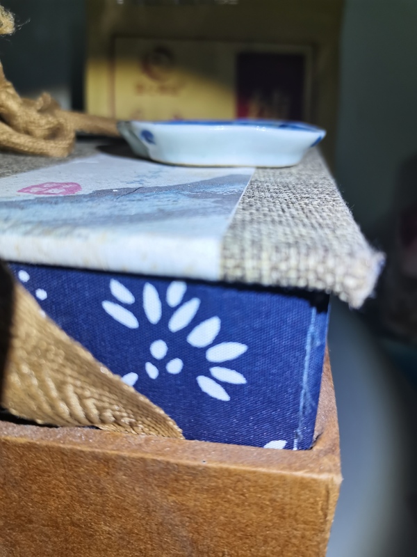 古玩陶瓷乾隆青花海棠型筆舔拍賣，當(dāng)前價(jià)格288元