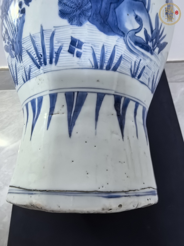 古玩陶瓷青花花鳥紋八方罐真品鑒賞圖