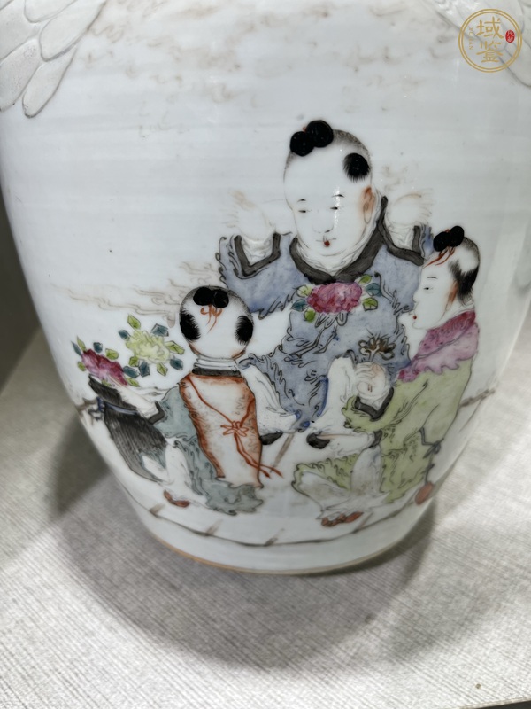 古玩陶瓷馬慶云款撇口瓶真品鑒賞圖