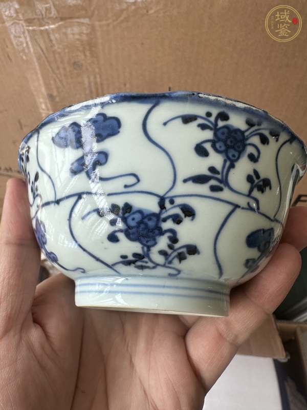 古玩陶瓷青花靈芝花卉紋碗真品鑒賞圖