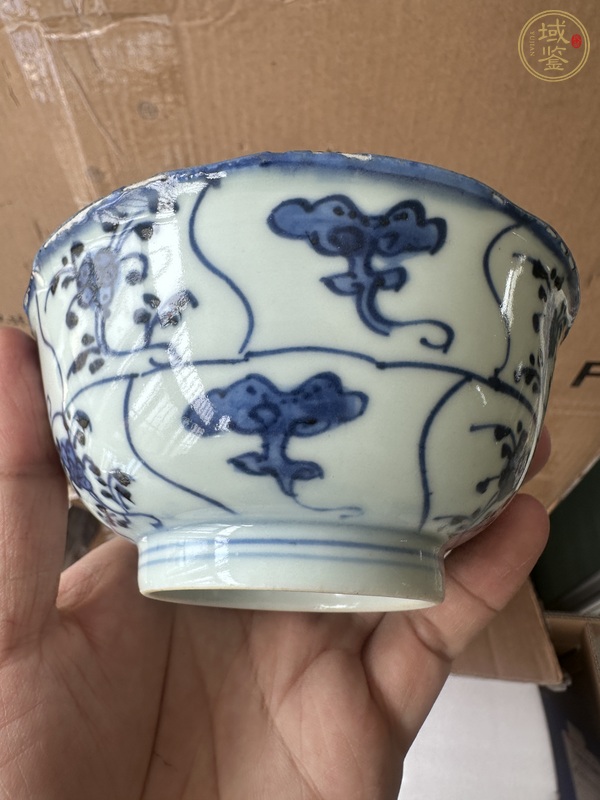 古玩陶瓷青花靈芝花卉紋碗真品鑒賞圖