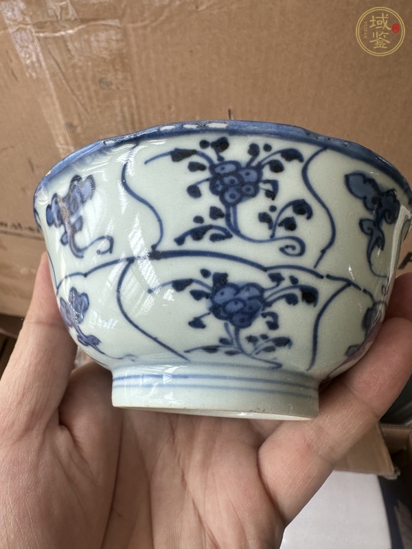 古玩陶瓷青花靈芝花卉紋碗真品鑒賞圖