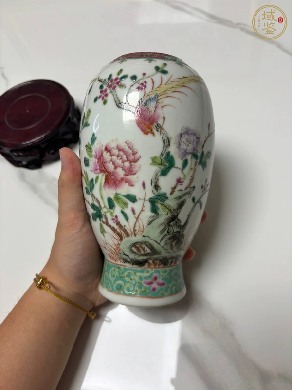 古玩陶瓷花鳥紋粉彩瓶真品鑒賞圖