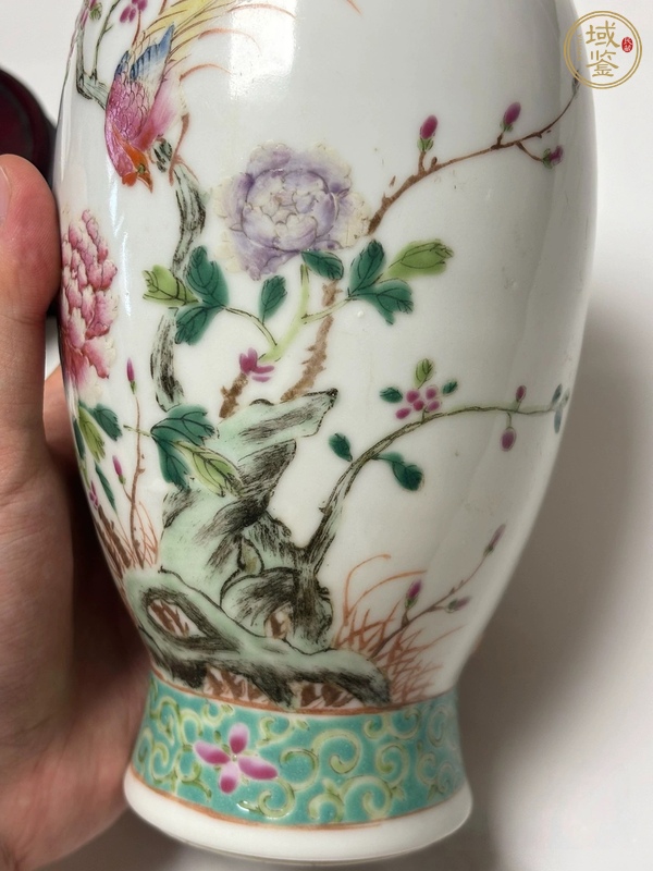古玩陶瓷花鳥紋粉彩瓶真品鑒賞圖