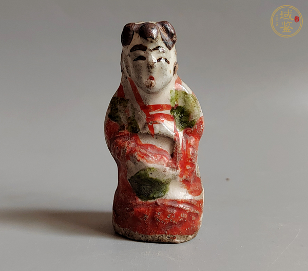 古玩金元八義窯紅綠彩童子塑像真品鑒賞圖