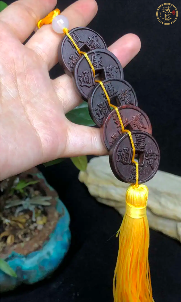 古玩雜項(xiàng)紫檀文玩掛件真品鑒賞圖