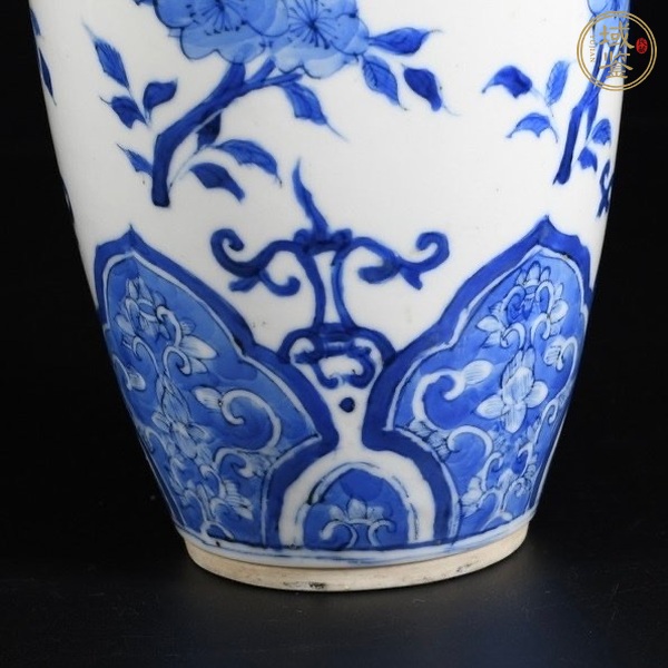 古玩陶瓷青花花卉紋罐真品鑒賞圖