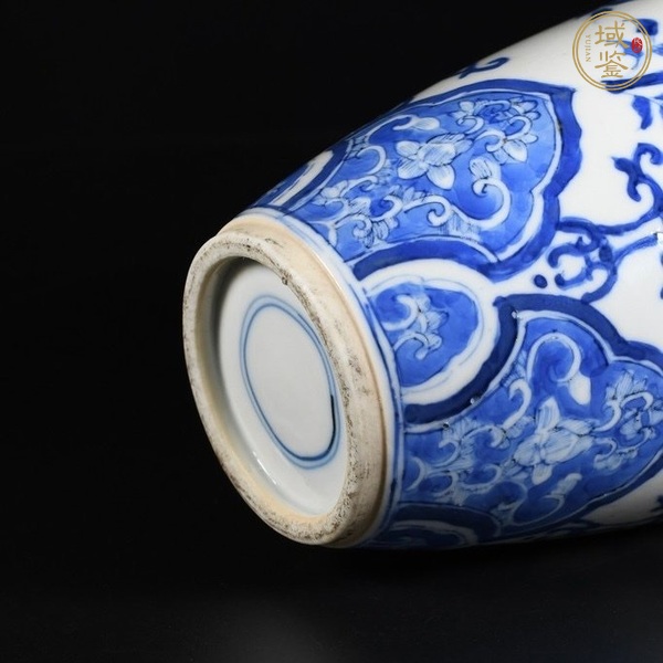 古玩陶瓷青花花卉紋罐真品鑒賞圖
