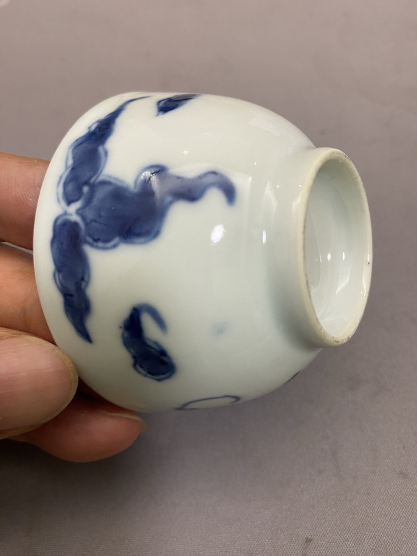 古玩陶瓷青花過墻龍紋茶碗拍賣，當前價格7820元