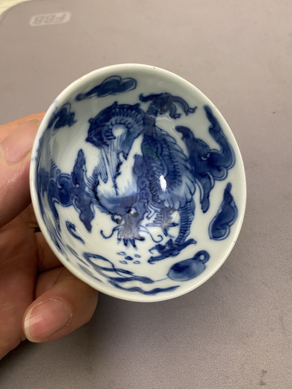 古玩陶瓷青花過墻龍紋茶碗拍賣,當前價格7820元