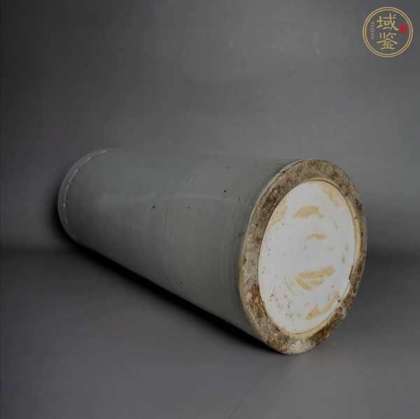 古玩陶瓷德化白瓷夔龍紋帽筒真品鑒賞圖