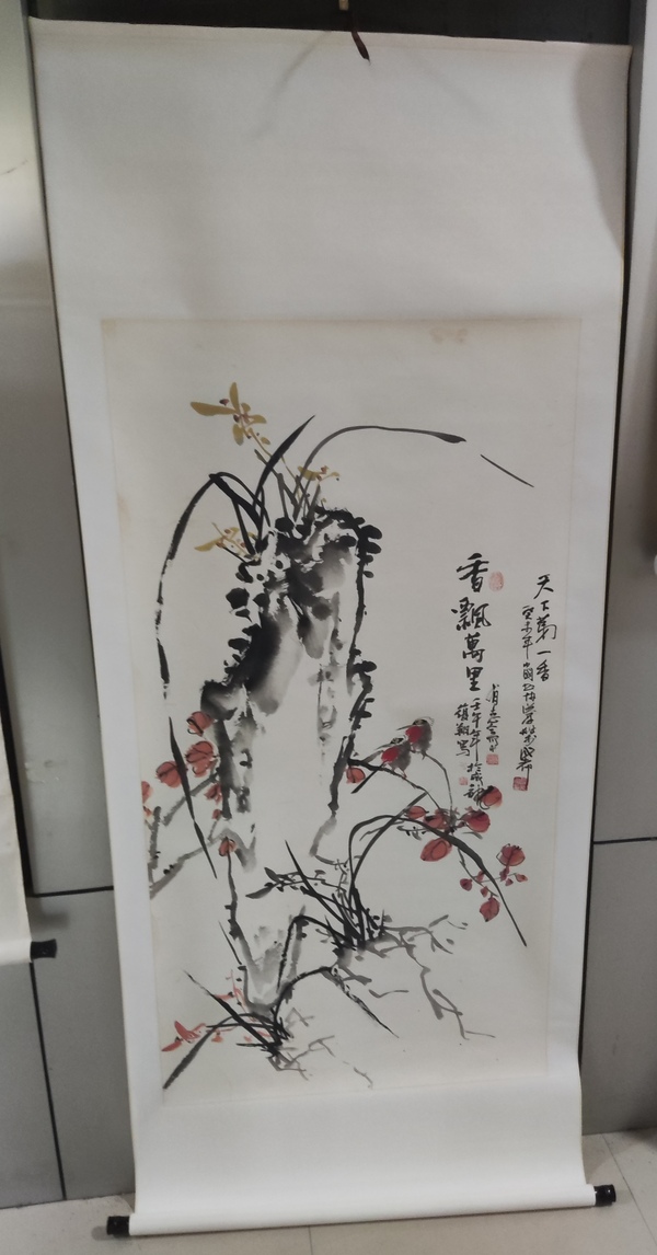 古玩轉(zhuǎn)賣手工精裱洪厚甜,余有志,李復(fù)翔合作蘭石圖拍賣，當(dāng)前價(jià)格499元
