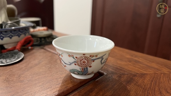 古玩陶瓷五彩花鳥紋杯真品鑒賞圖