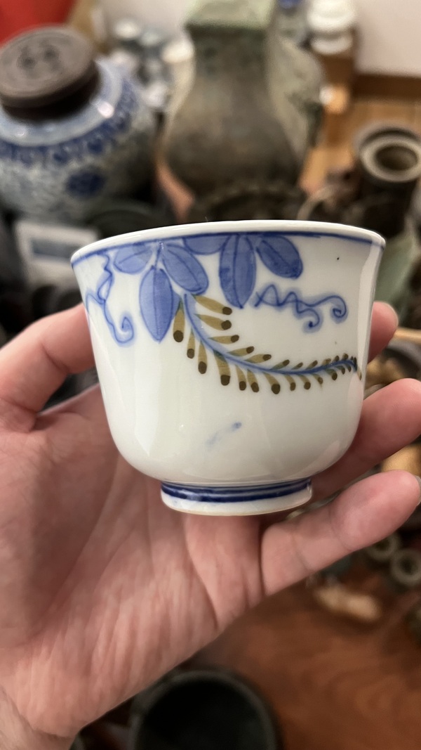 古玩陶瓷民國花卉紋杯拍賣，當(dāng)前價(jià)格399元