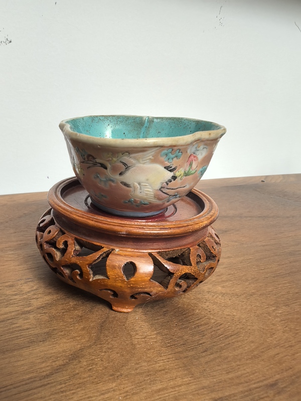 古玩轉(zhuǎn)賣同治細(xì)路粉彩云鶴紋小杯拍賣，當(dāng)前價(jià)格4820元