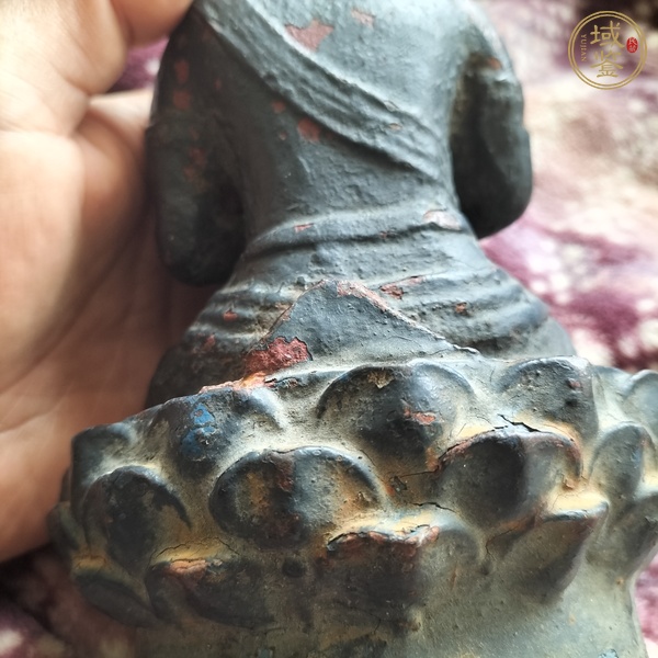 古玩鑄鐵鎏金佛像真品鑒賞圖