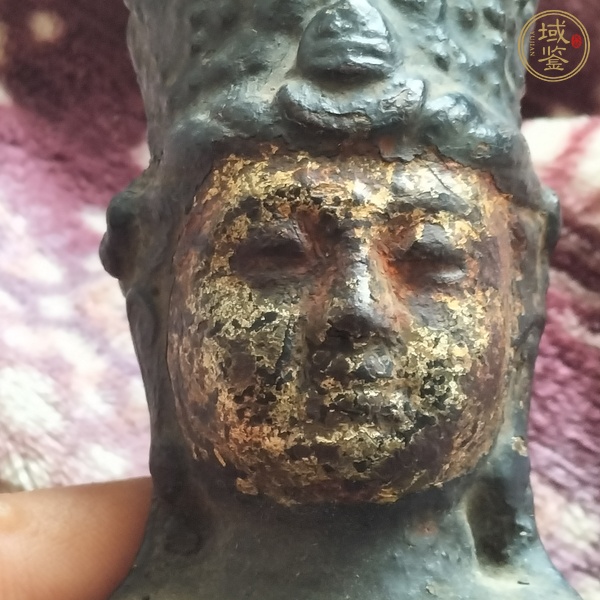 古玩銅器鑄鐵鎏金佛像真品鑒賞圖