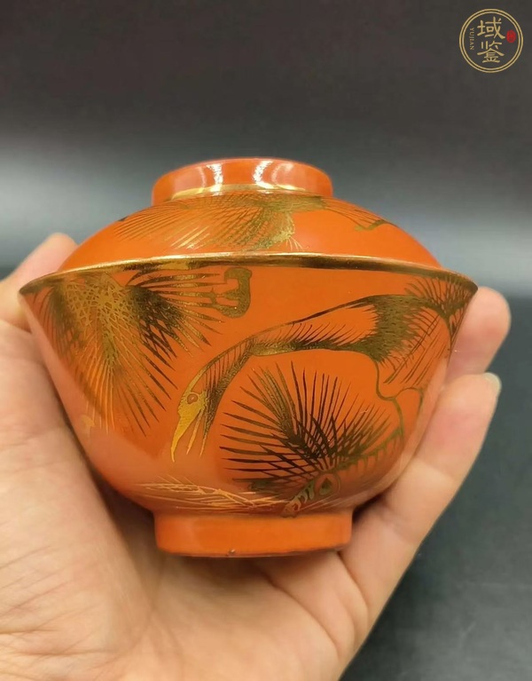 古玩陶瓷松鶴紋蓋杯真品鑒賞圖