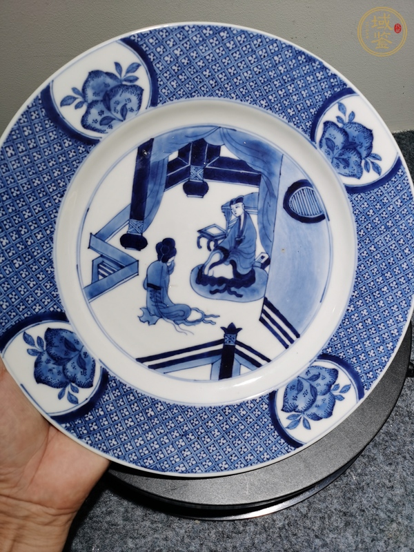 古玩陶瓷青花人物故事盤真品鑒賞圖