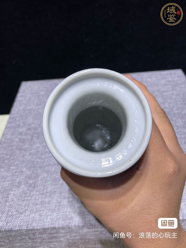古玩陶瓷人物紋青花棒槌瓶真品鑒賞圖