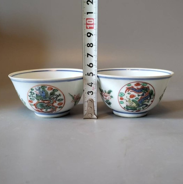 古玩陶瓷晚清民國(guó)青花五彩團(tuán)龍紋杯拍賣(mài)，當(dāng)前價(jià)格1800元