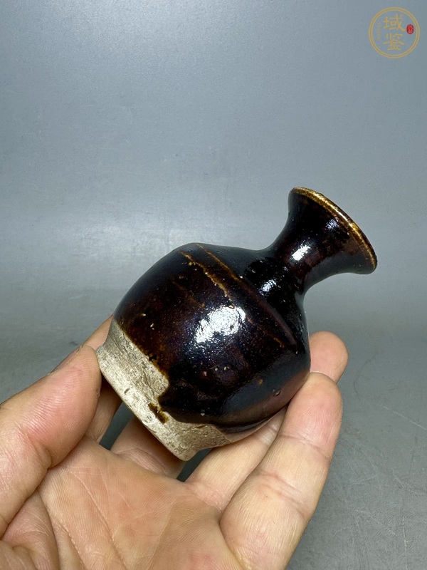 古玩陶瓷瓶真品鑒賞圖